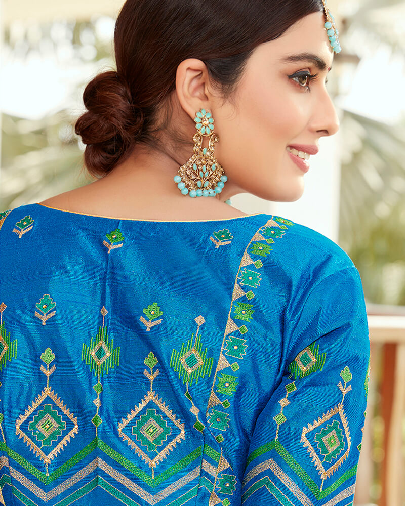 Vishal Prints Green And Dark Blue Silk Saree With Weaving Work