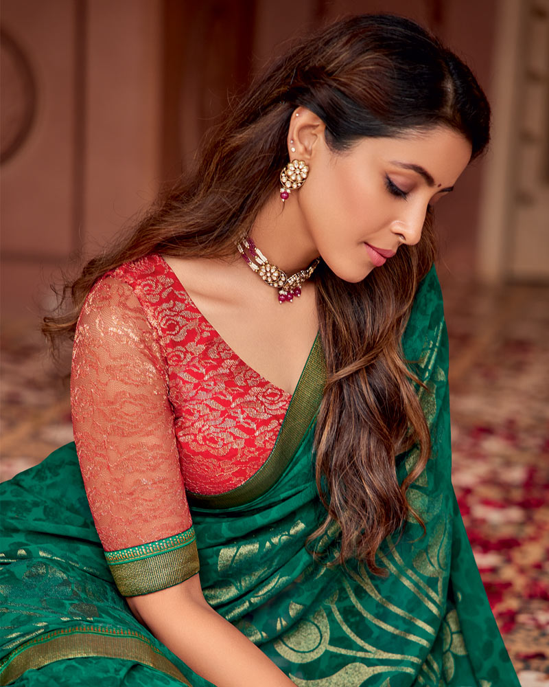 Vishal Prints Tropical Green Printed Georgette Saree With Foil Print And Zari Border