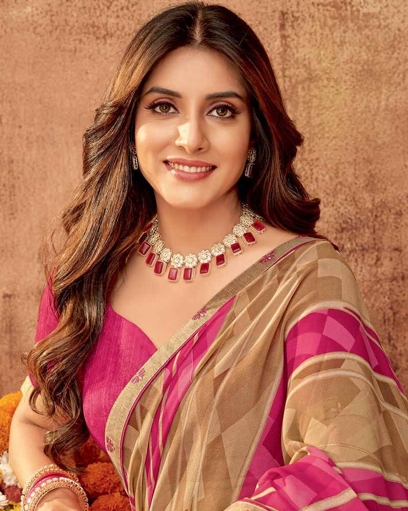 Vishal Prints Dusty Brown And Bright Maroon Printed Georgette Saree With Fancy Border